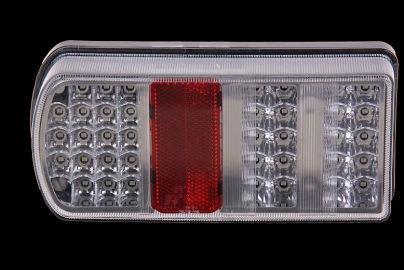 Achterlicht 6 functies LED 12V links