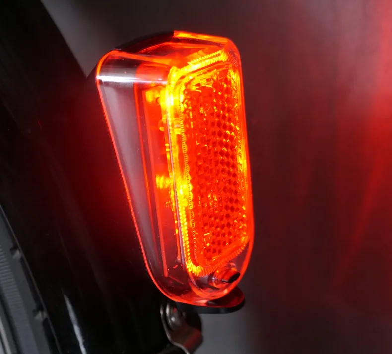 Achterlicht 2 LED voor spatbord