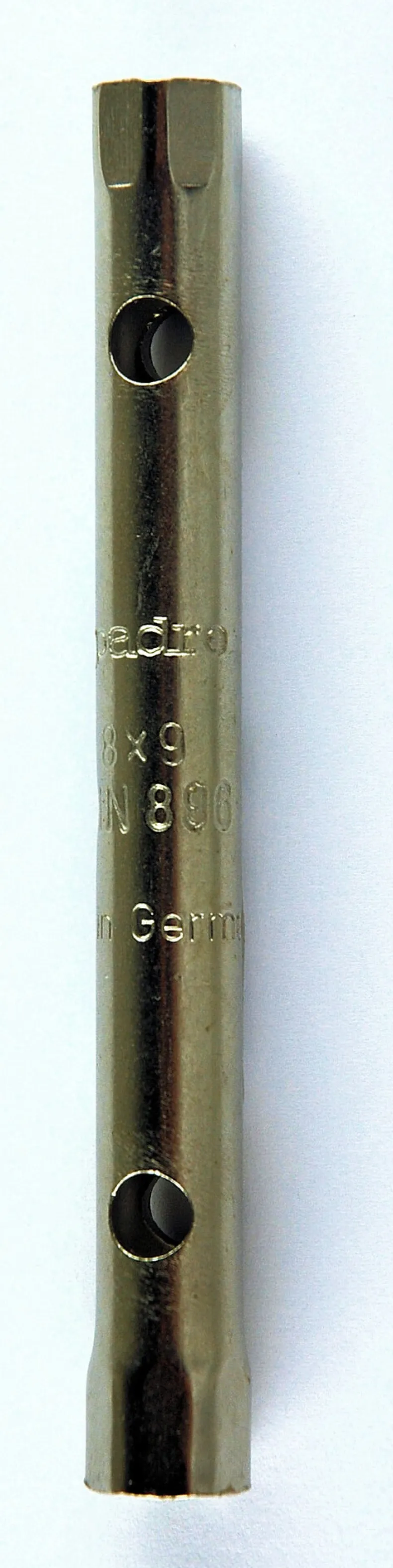 Buissleutel 8 x 9 mm