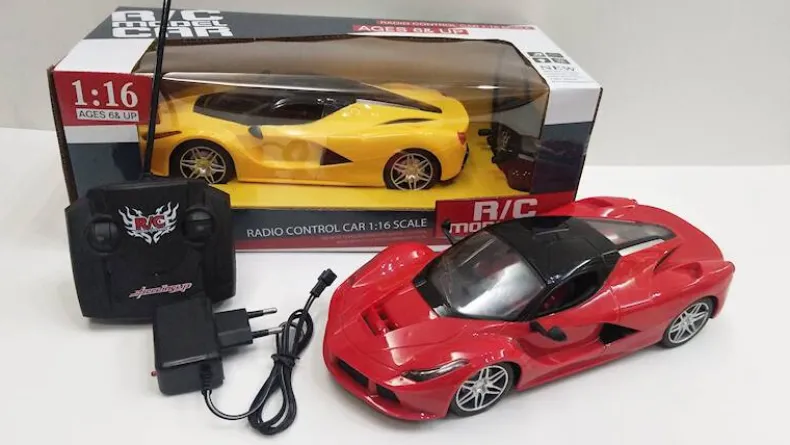 Ferrari met afstandsbediening