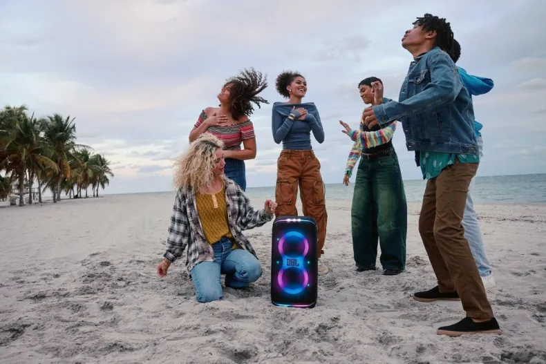 JBL Partybox Club 120 - Bluetooth Party Speaker - Zwart