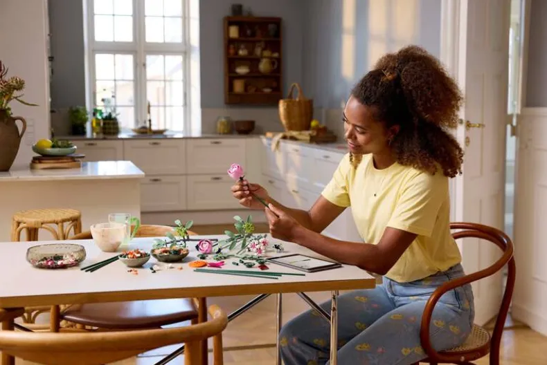 LEGO Botanicals 10342 Roze boeket