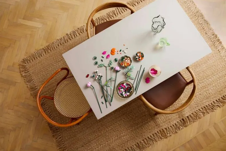 LEGO Botanicals 10342 Roze boeket