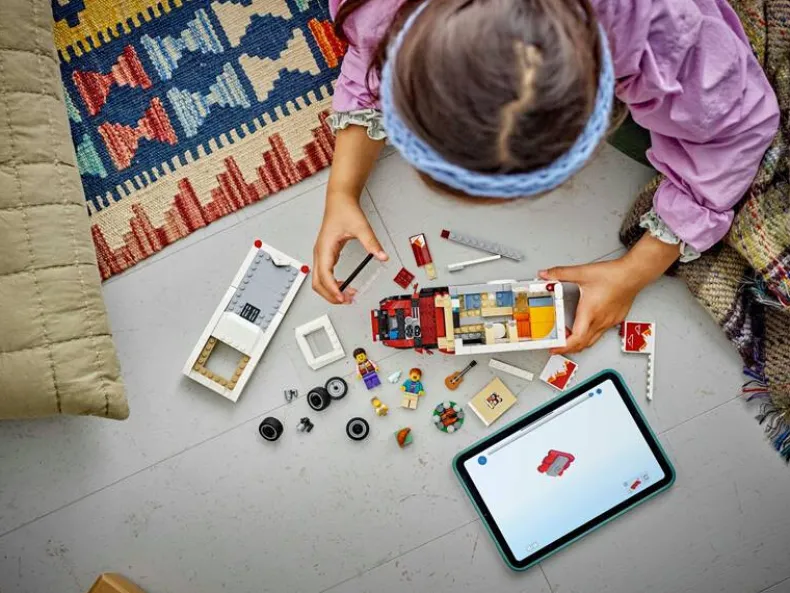 LEGO City 60454 Avontuurlijke camper