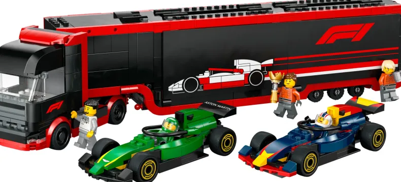 LEGO City 60445 F1® truck met RB20 en AMR24 F1® auto's