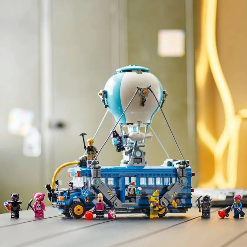 LEGO Fortnite 77073 Battle Bus