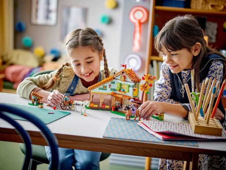 LEGO Friends 41745 Autumns paardenstal