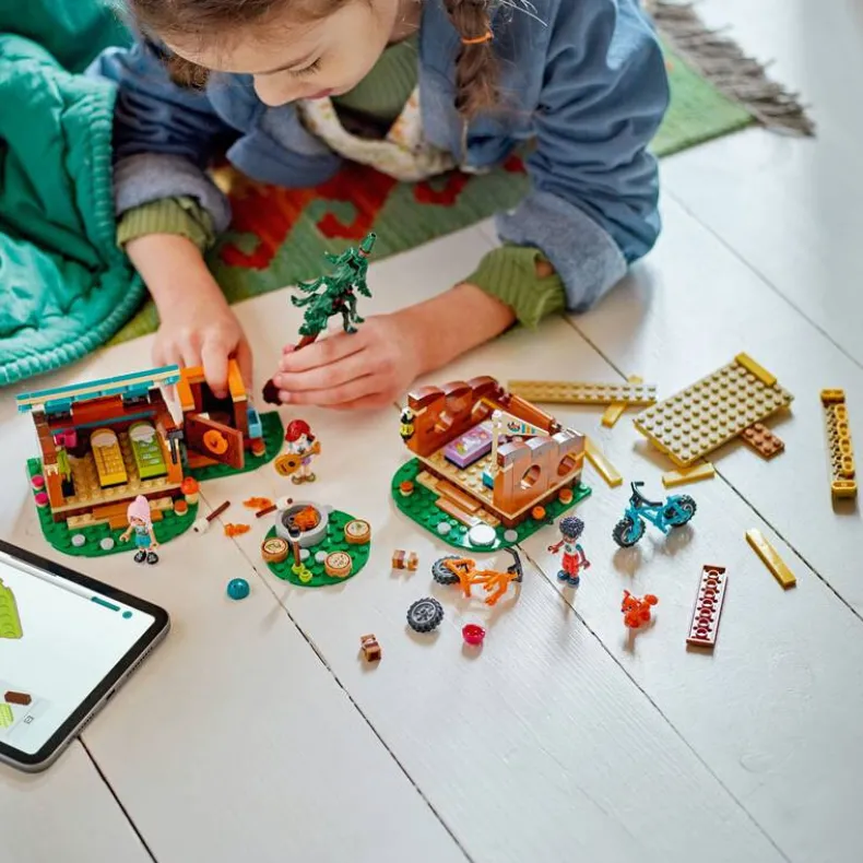 LEGO Friends 42624 Avonturenkamp knusse boshutten