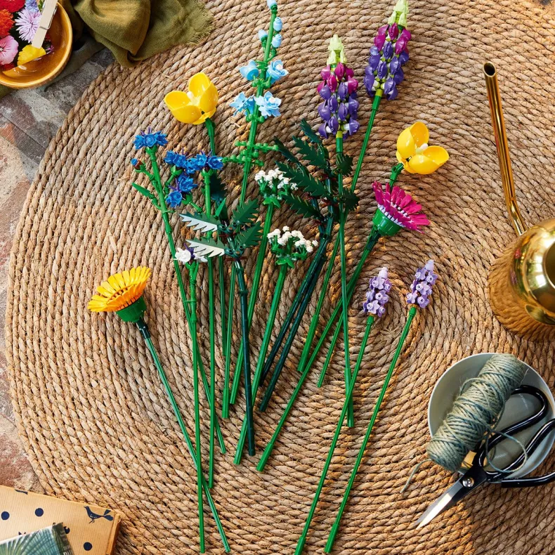 LEGO Icons 10313 Boeket met wilde bloemen