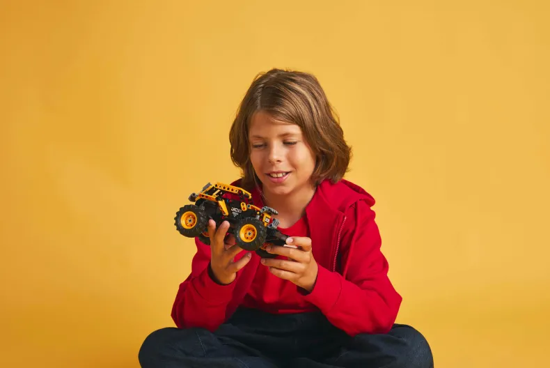 LEGO Technic 42199 Monster Jam™ DIGatron™ pull-back