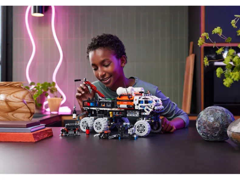 LEGO Technic 42180 Verkenningsrover op Mars