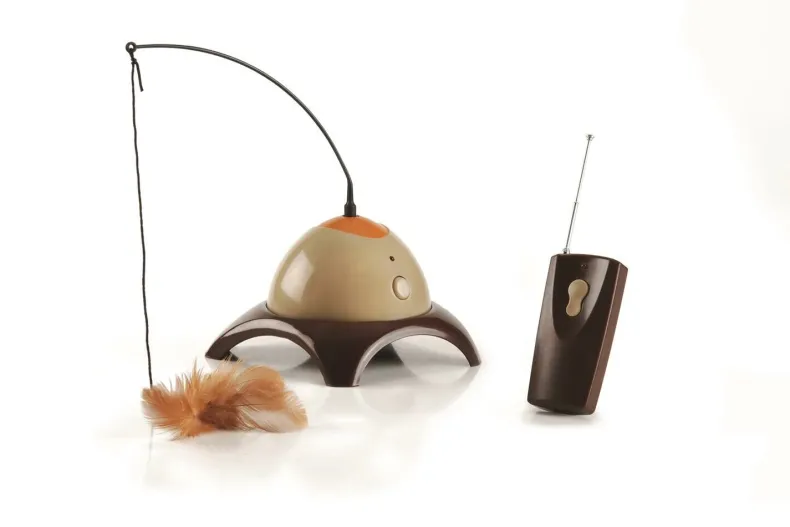 Pluche elektrisch kattenspeeltje catch me 15x15x8 cm