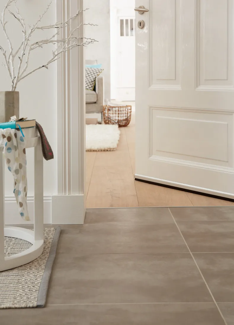 Tochtstrip Comfort aluminium met veersysteem 1 m x 4 cm