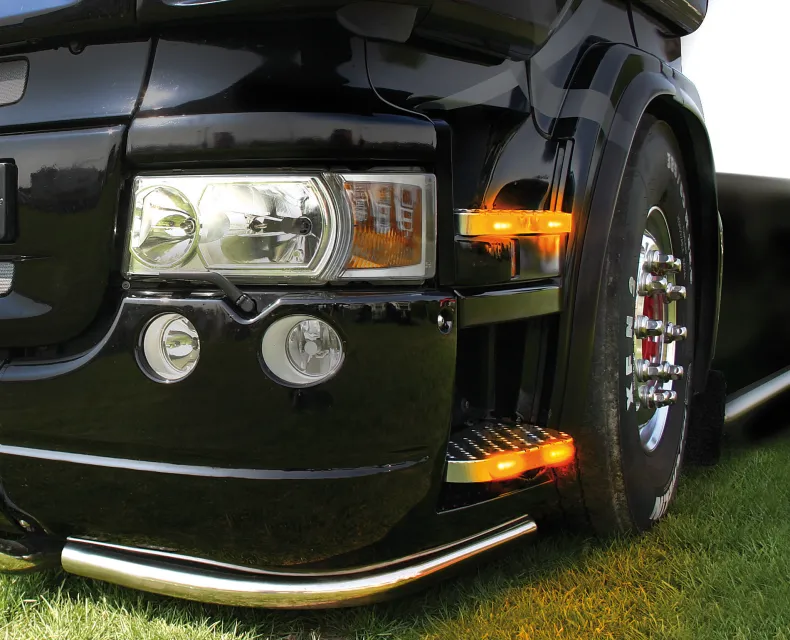 Zijlicht 4 LEDS 24V Amber